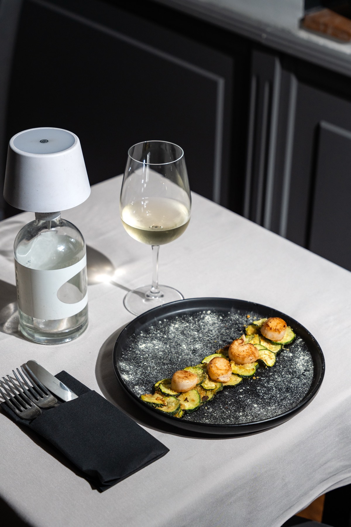 Crudo di mare con agrumi